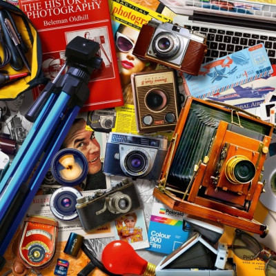 Staré fotoaparáty na stole