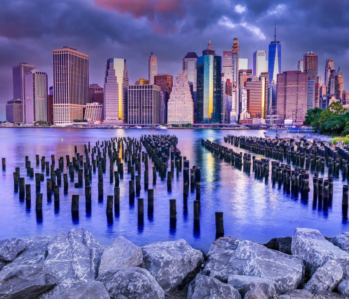 Puzzle - Enjoy - Zatažená obloha nad Manhattanem, New York