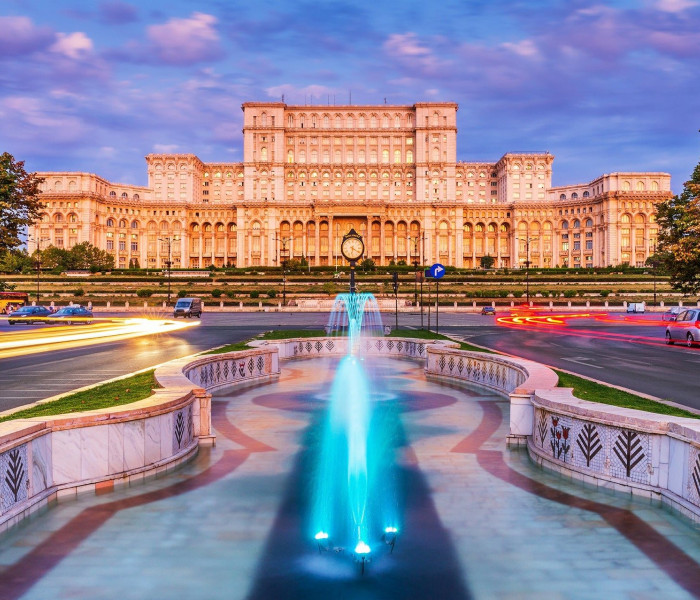 Puzzle - Enjoy - Parlament v Bukurešti