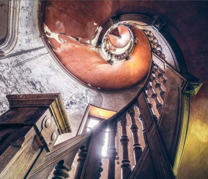 Puzzle - Ravensburger - Spirálové schodiště